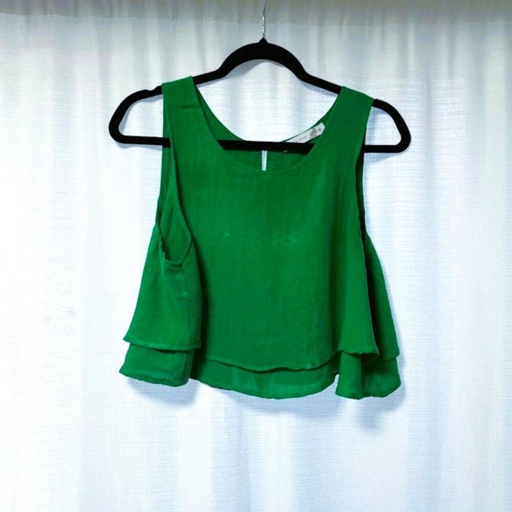 Altar’d State Kelly Green Crop Tank – Tie Back & Flowy Fit